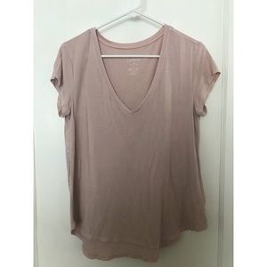 American Eagle “Favorite T”